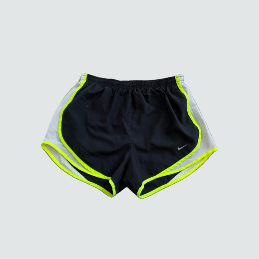 Nike Dri-Fit running shorts in black and green #runningessentials